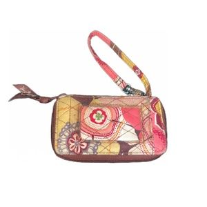 Vera Bradley Alpine Floral Smartphone Wristlet With Phone Carrier
